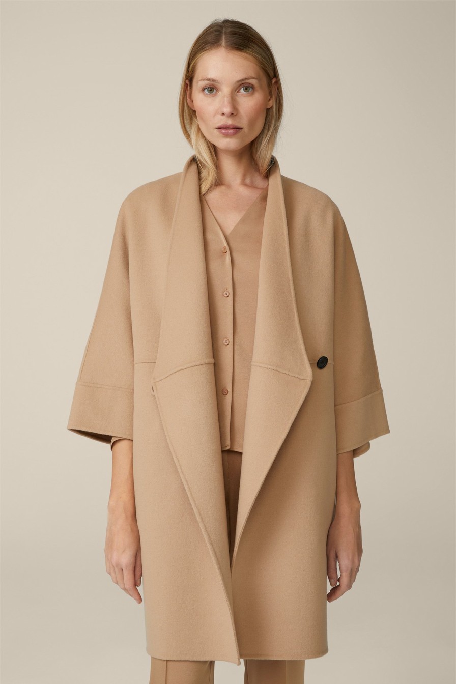 Hot Windsor Double-Cape Coat In Camel