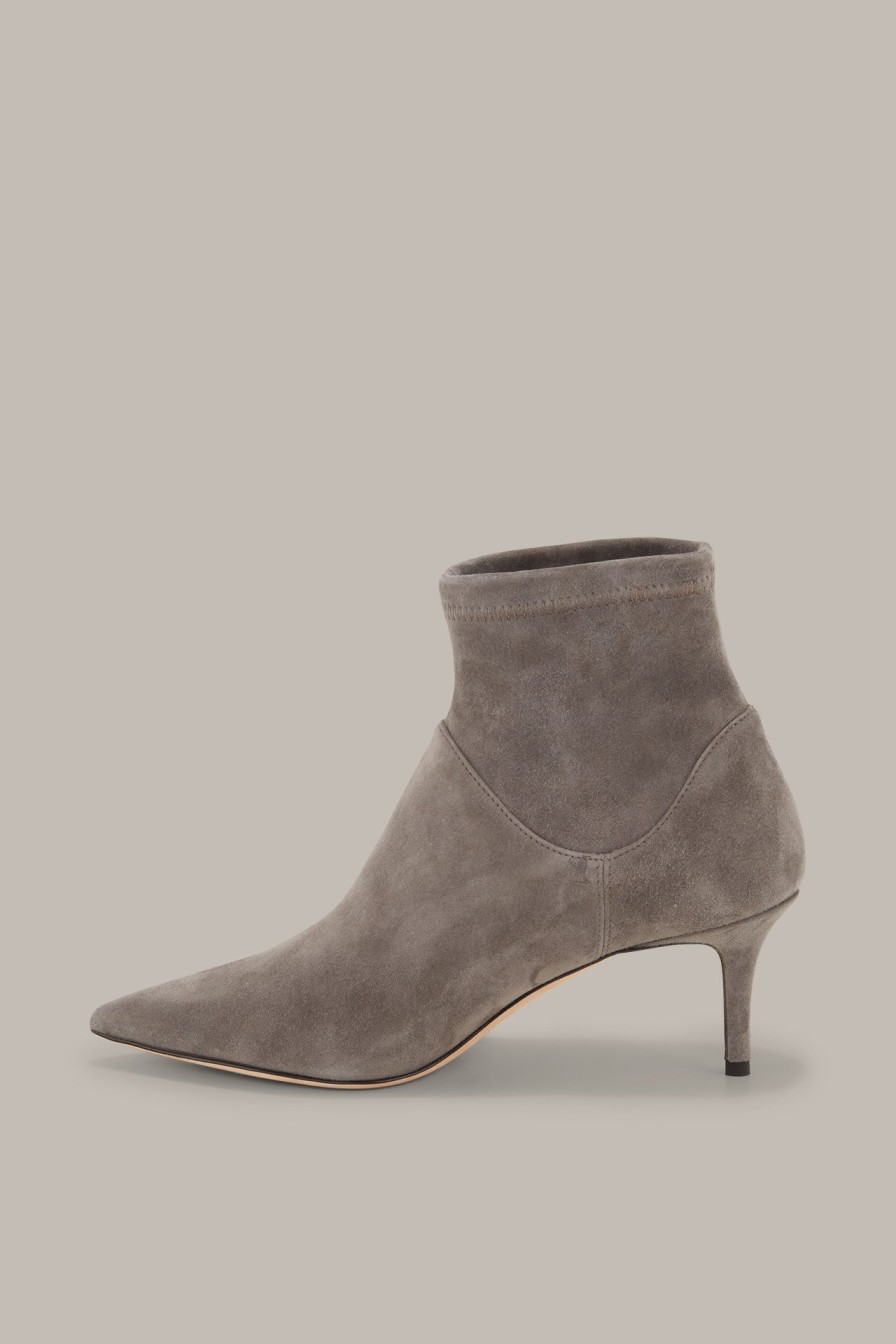 Wholesale Windsor Goatskin Suede Ankle Boot By Unutzer In Taupe