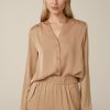 Clearance Windsor Crepe Blouse In Camel