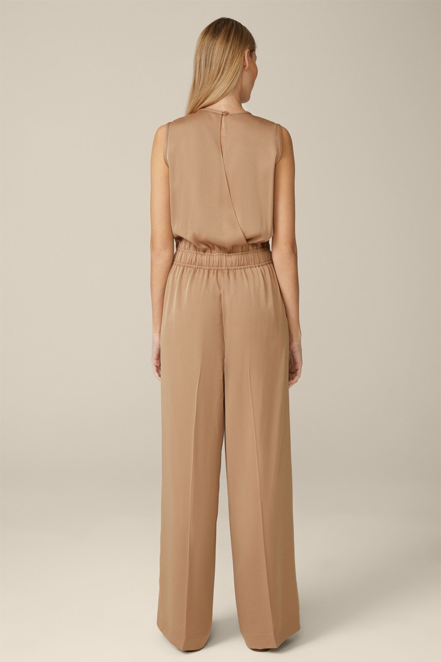 Hot Windsor Crepe Overalls In Camel