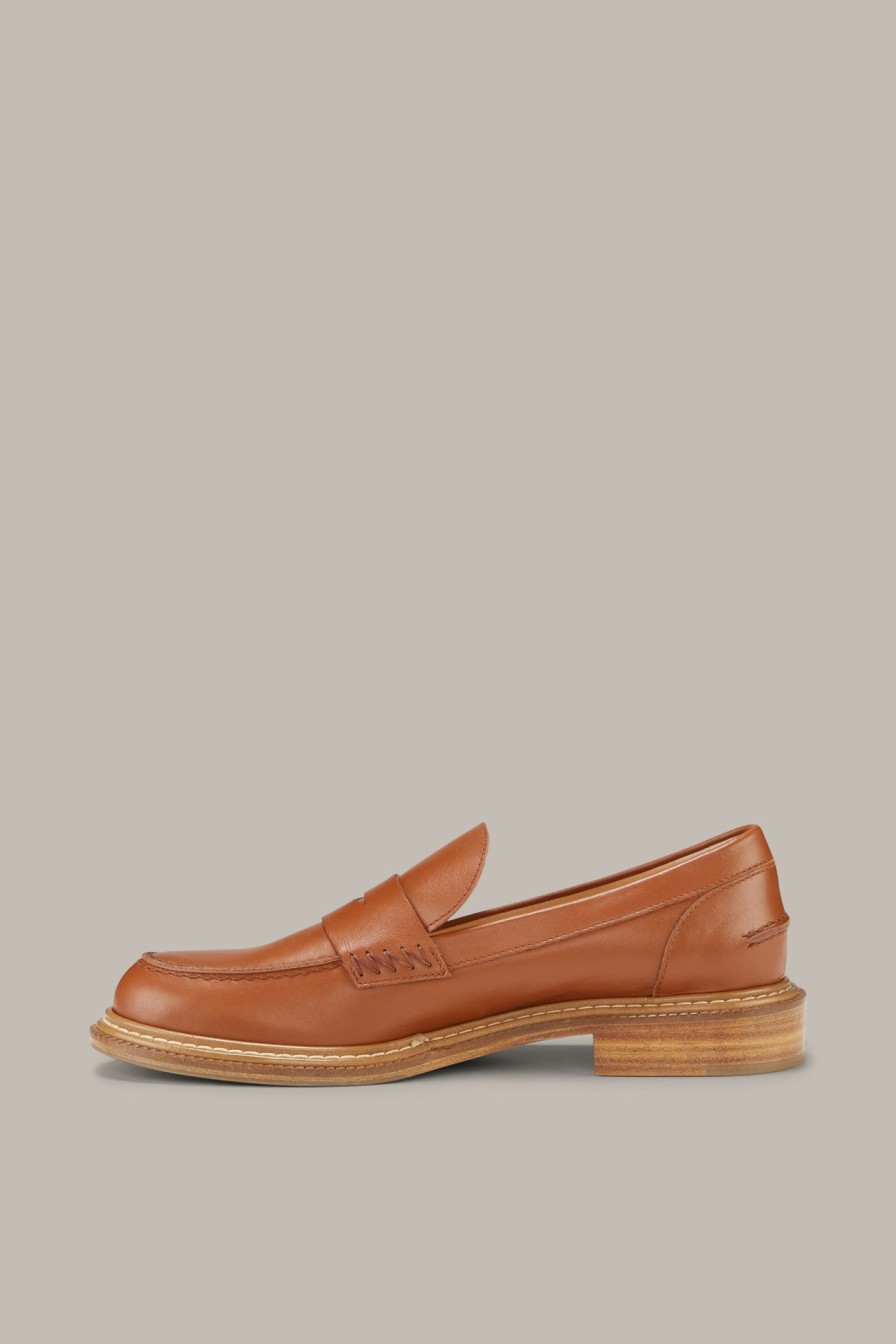 Hot Windsor Calf Nappa Leather Loafers By Unutzer In Cognac