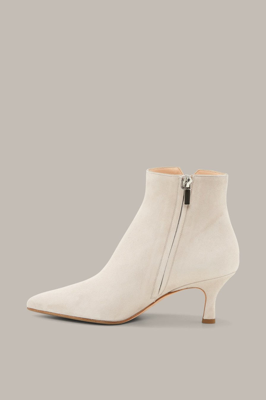 Best Windsor Goatskin Suede Ankle Boot By Unutzer In Beige