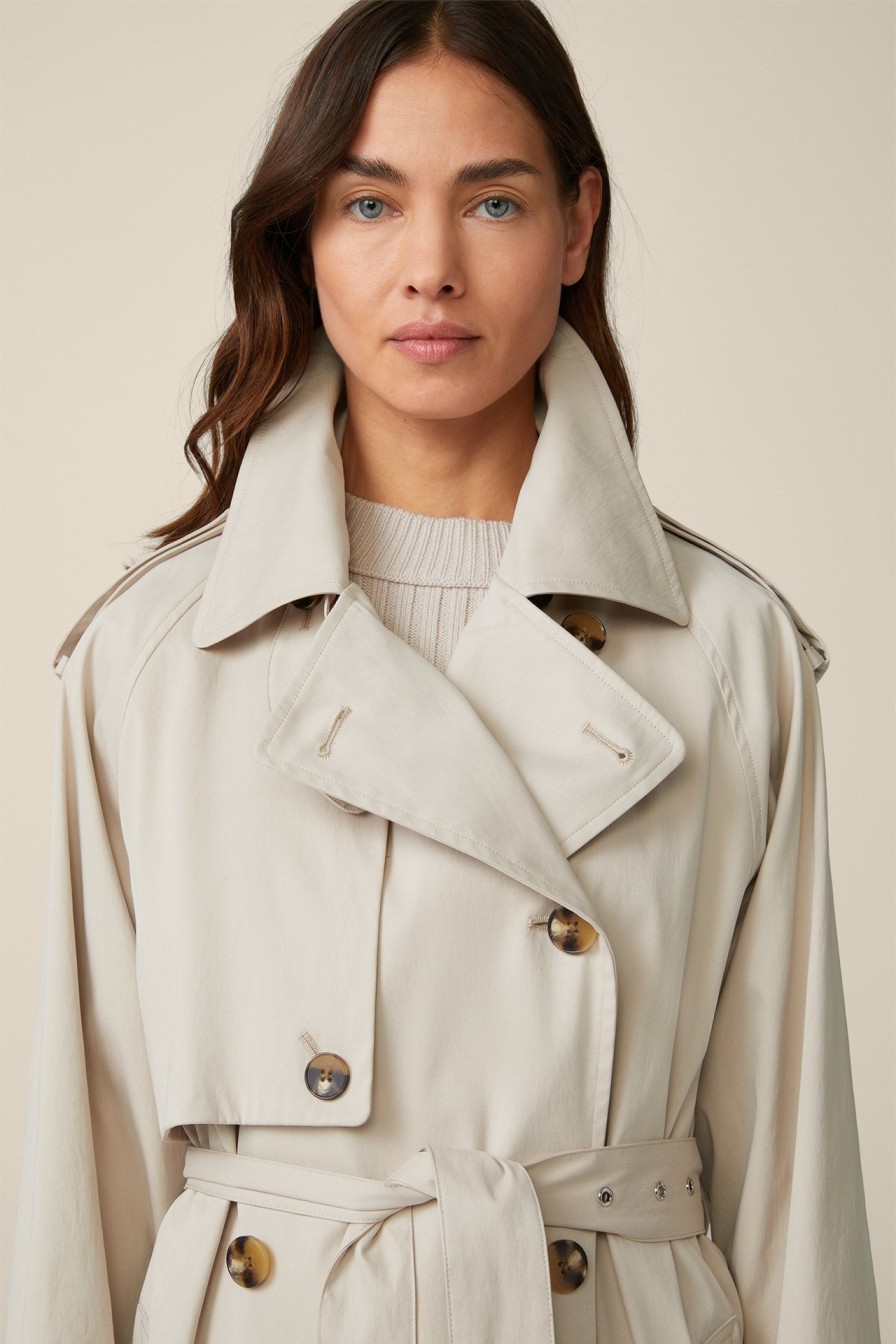 Clearance Windsor Trench Coat In Light Beige